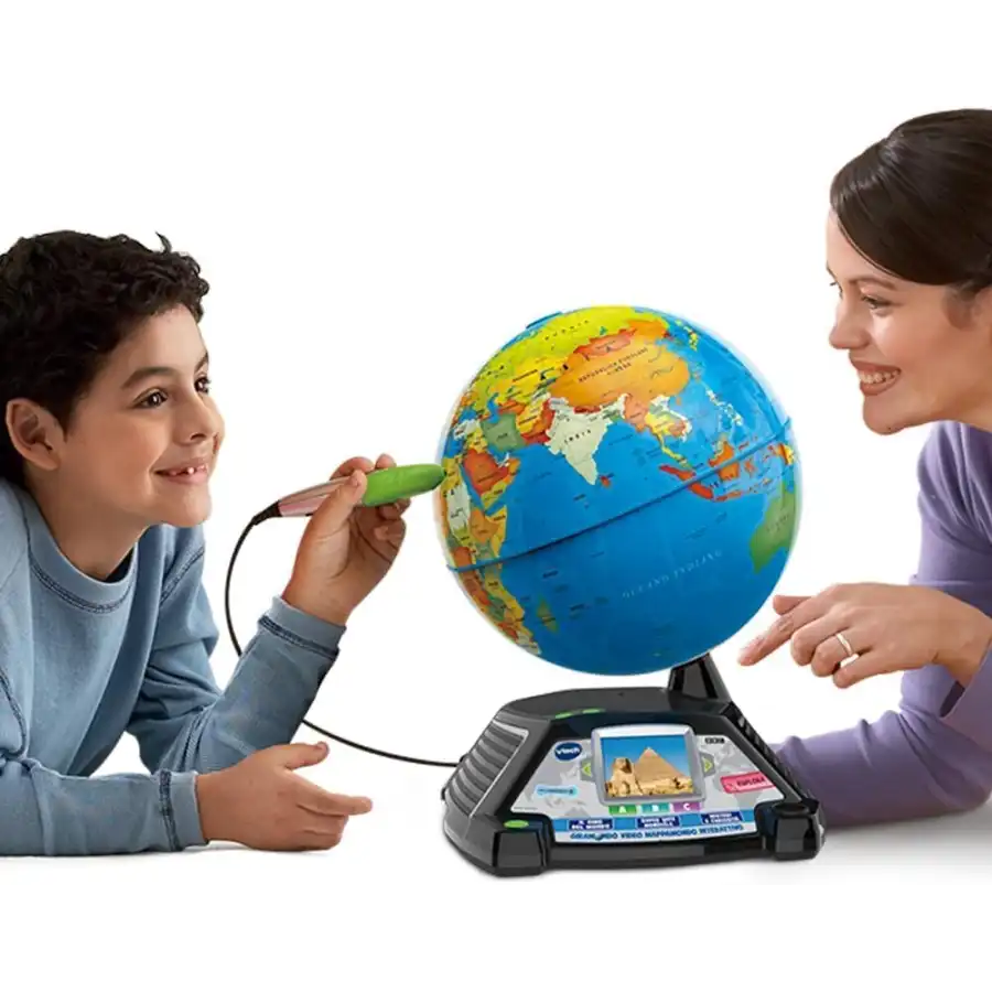 VTech Giramondo - Video Mappamondo Interattivo, Mappamondo Bambini con Penna Touch e Schermo 2.7"